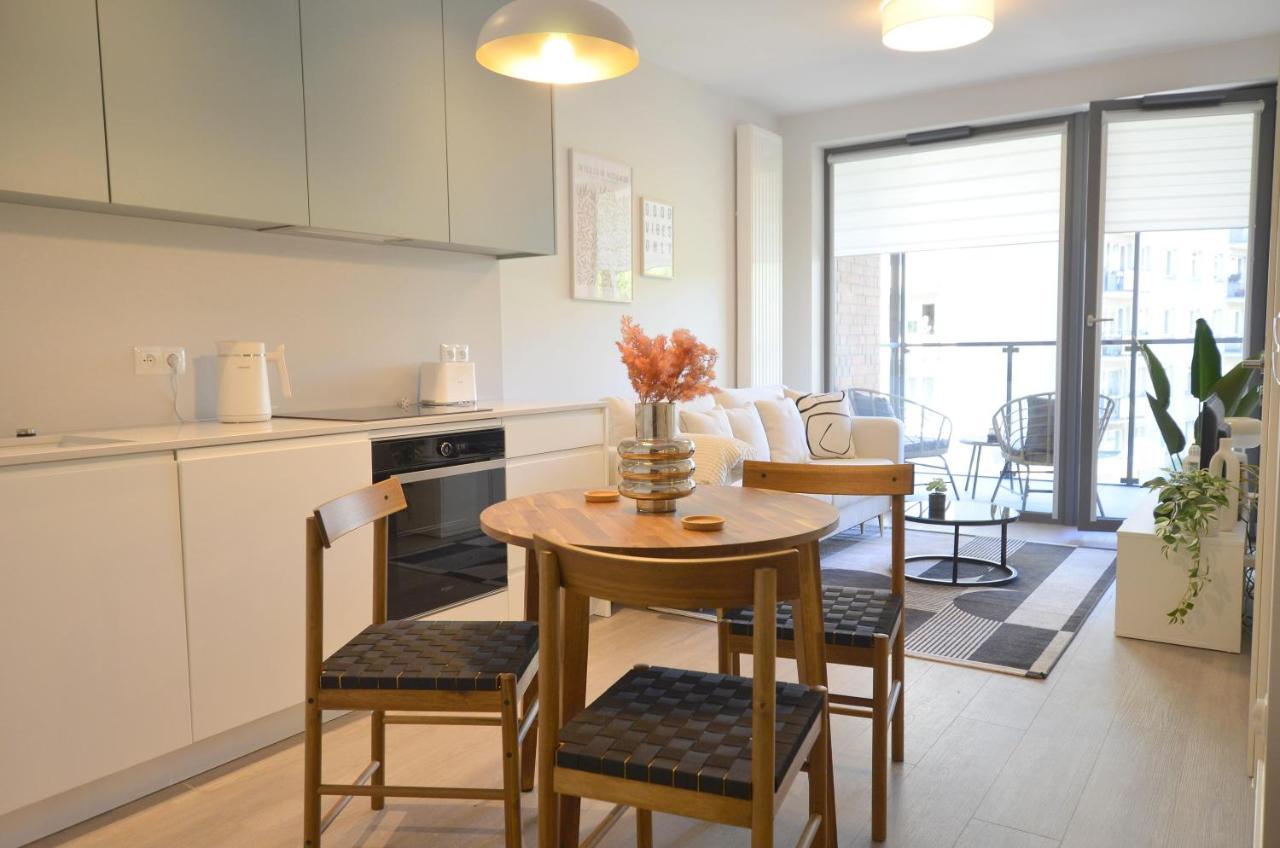 Estate Old Town Apartment, Private Parking, Balcony Apartment Danzig