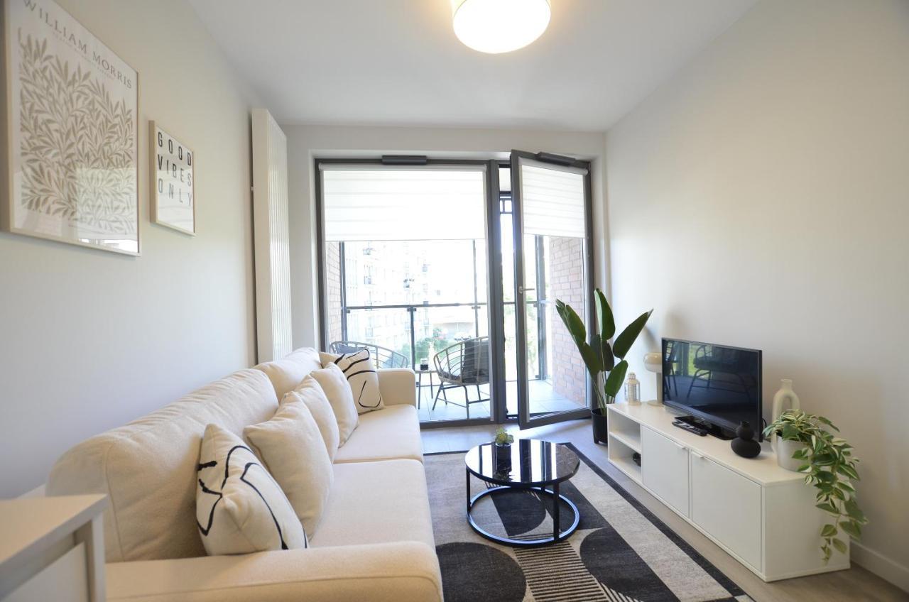 Estate Old Town Apartment, Private Parking, Balcony * Danzig